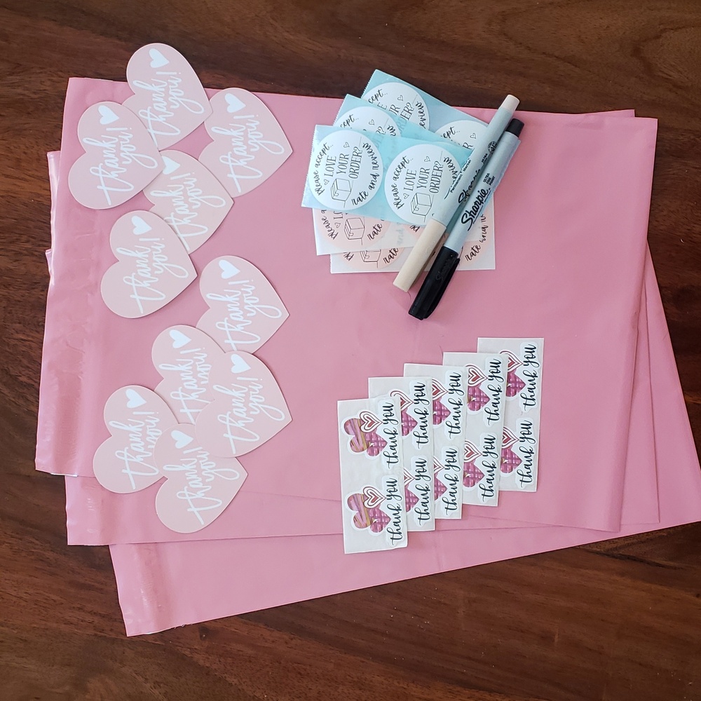 50 Piece Pink Hearts Boutique Shipping Bundle | Polymailers Cards Stickers - Picture 3 of 7